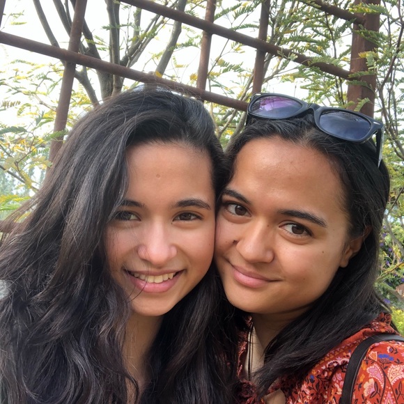 Meet your Posher, Em - Picture 1 of 1